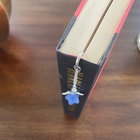 Handmade Medium Blue Angel Fairy Bookmark with Silver Tone Hook - ideal Gift - Picture 4 of 7